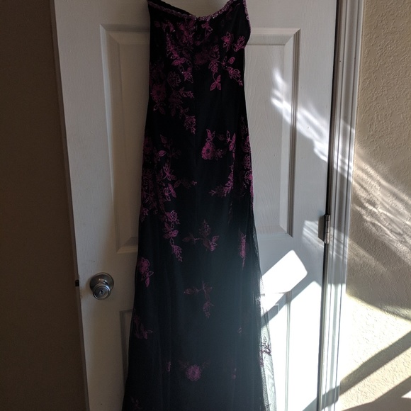 Cache - Picture 3 of 4